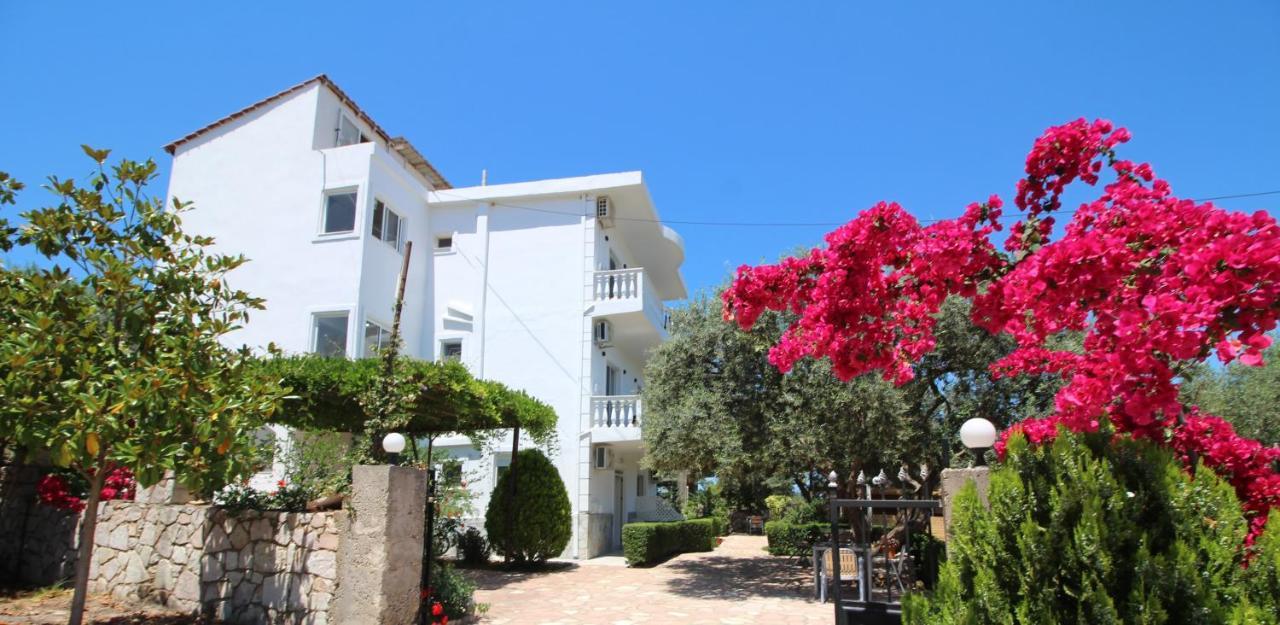 Hotel Villa Ambra Ksamil Exterior photo
