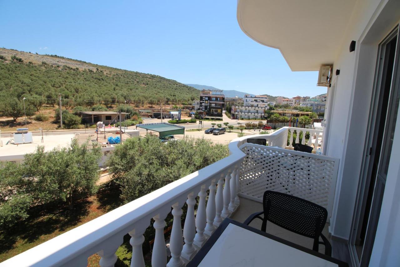 Hotel Villa Ambra Ksamil Exterior photo